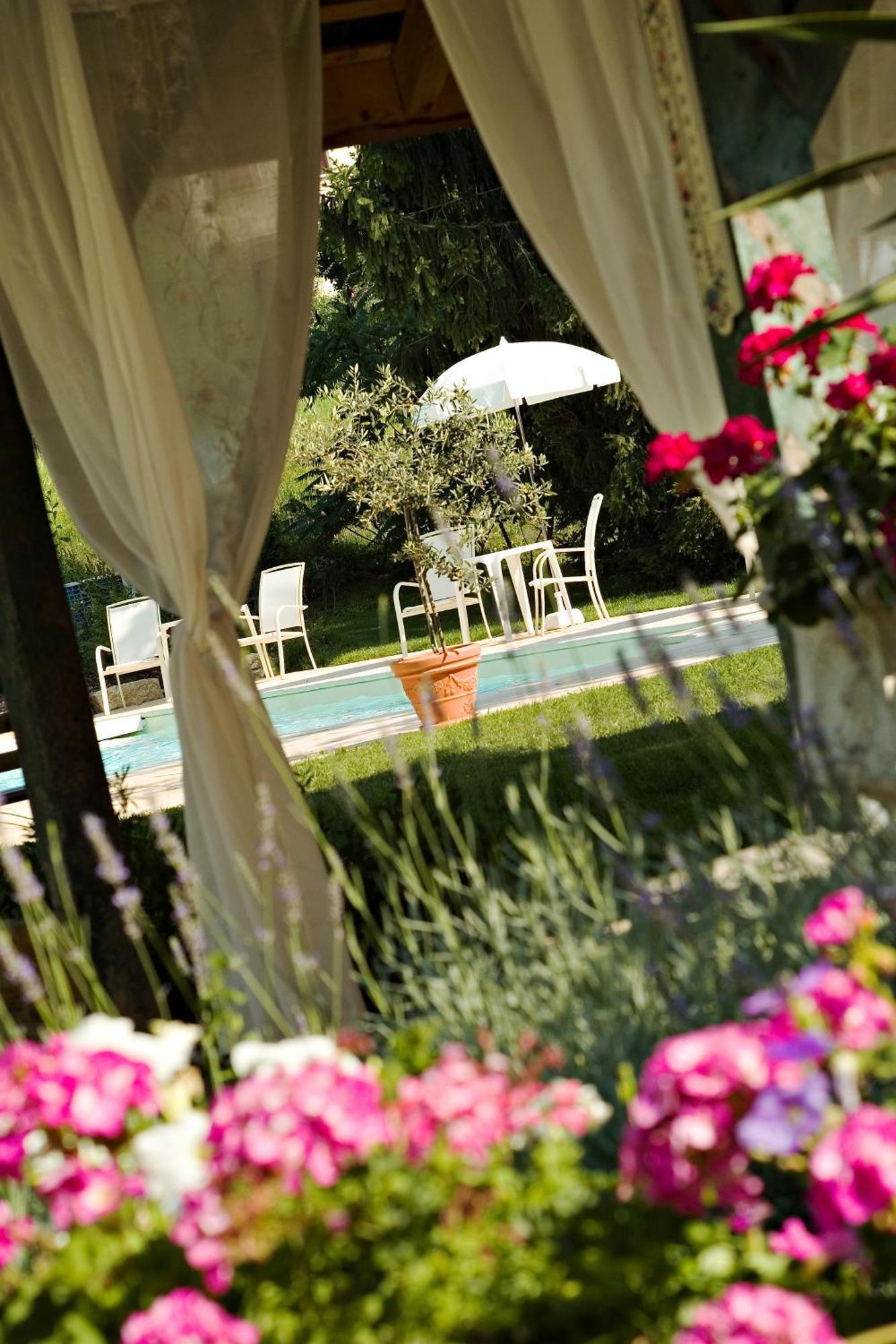 Logis Auberge Saint Simond Aix-les-Bains Eksteriør bilde